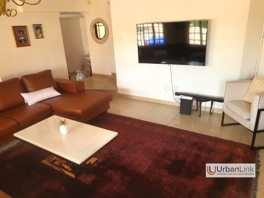 6 Bedroom Property for Sale in Safari Gardens North West